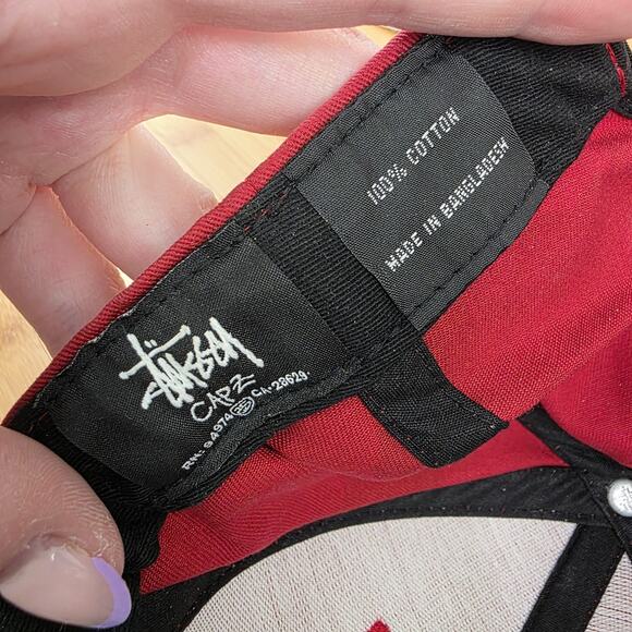 Vintage Stussy Capz SnapBack Hat Red Black Embroidered Two Tone Trucker Spellout - Picture 9 of 9